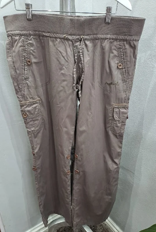 Instinct Cargo Pants (14/38)